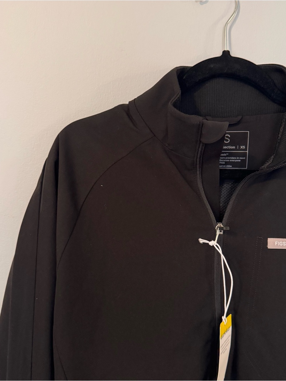 NWT FIGS Cobaki Performance Scrub Jacket Womens XS Black Full Zip Technical Coll - Picture 3 of 7